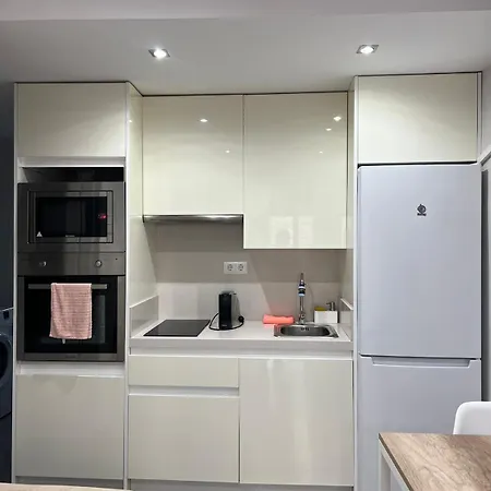 Modern In Part Alta * טראגונה